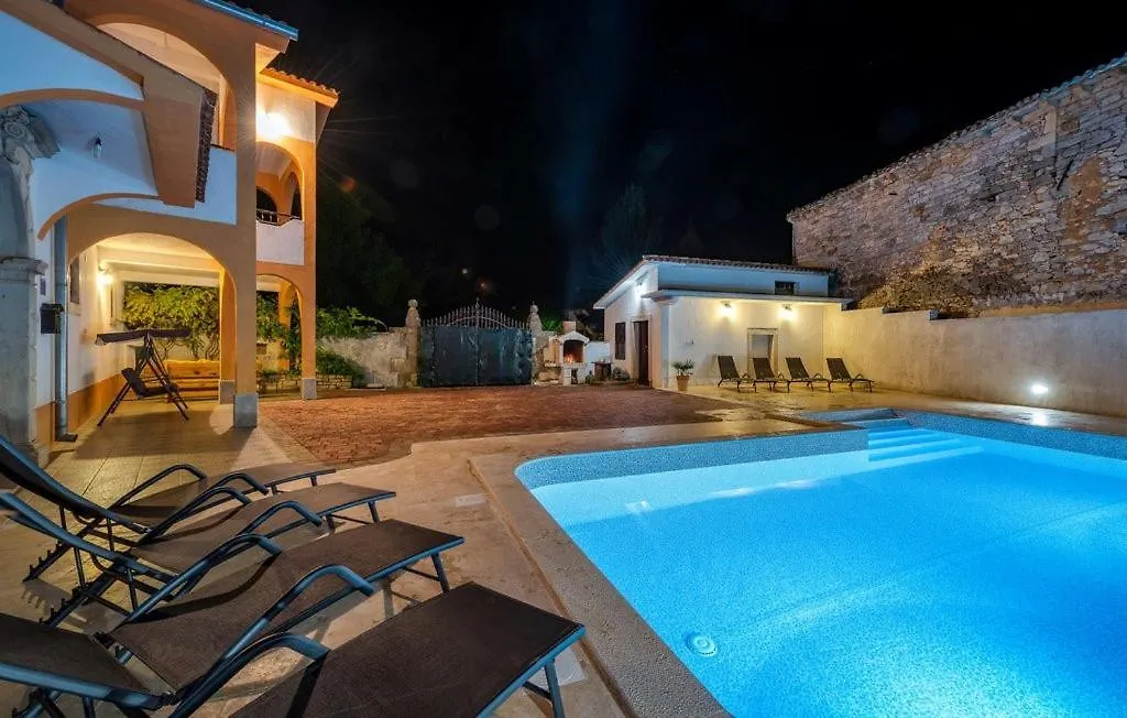 Holiday House Karla Valentina Skropeti